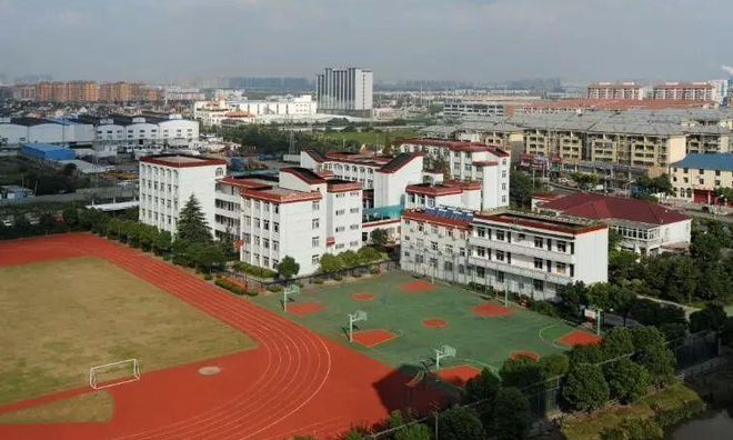 海上溪云售楼处发布：黄金坐标点！不朽情缘热点！海上溪云_仁恒华发(图7)