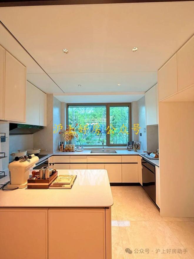 畔售楼处发布招商林屿湖畔生活新标杆不朽情缘登录盛大开幕▷招商林屿湖(图10)